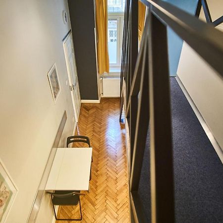 Z40 Apartments - Hostaid Budapest Esterno foto